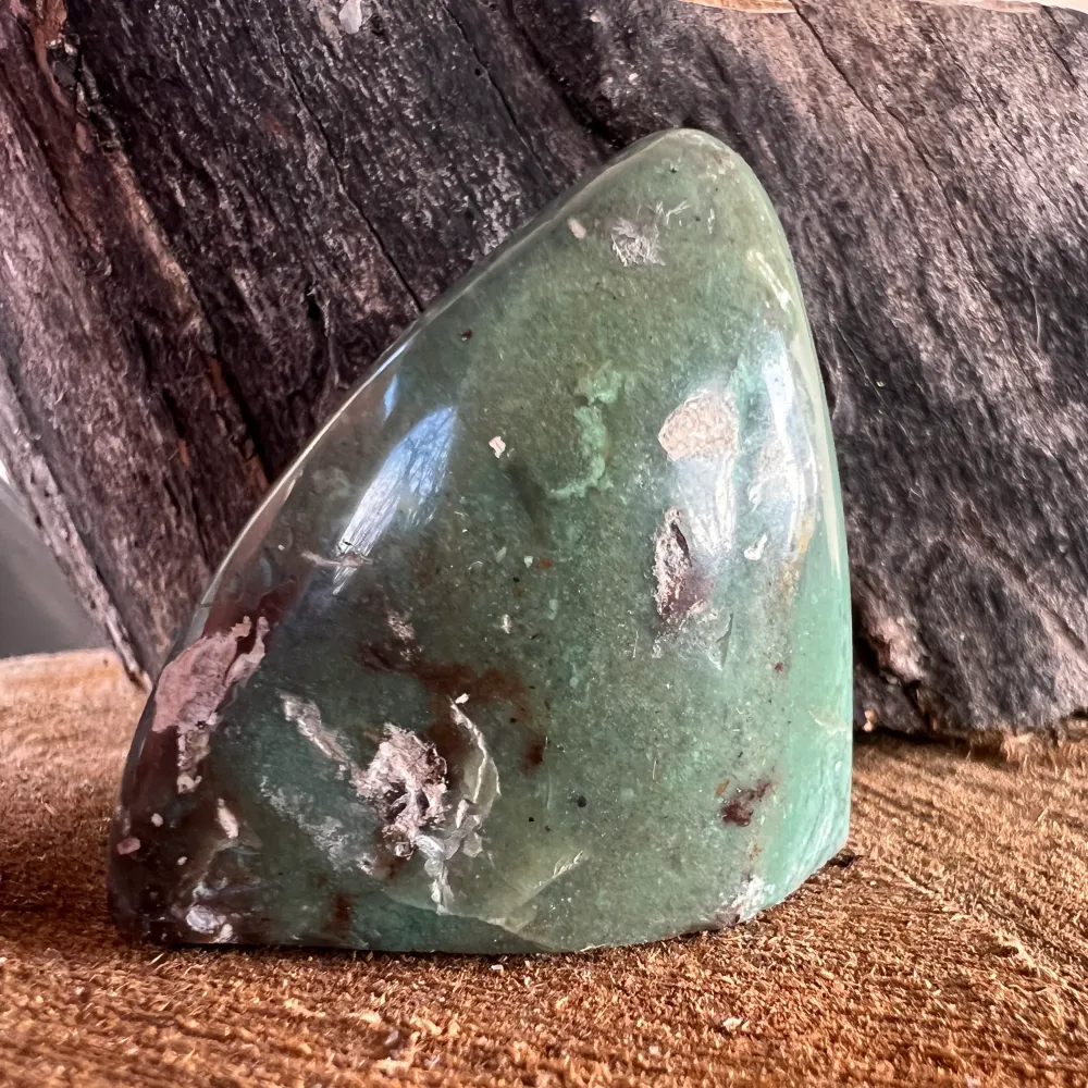 Emerald Chrysoprase Palmstone Model 16 от Зимбабве
