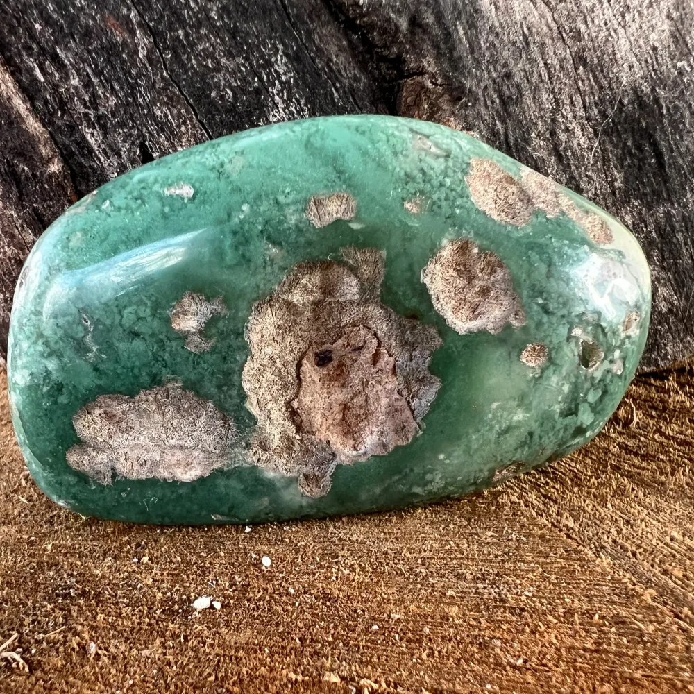 Emerald Palmstone Chrysoprase Model 9 от Зимбабве