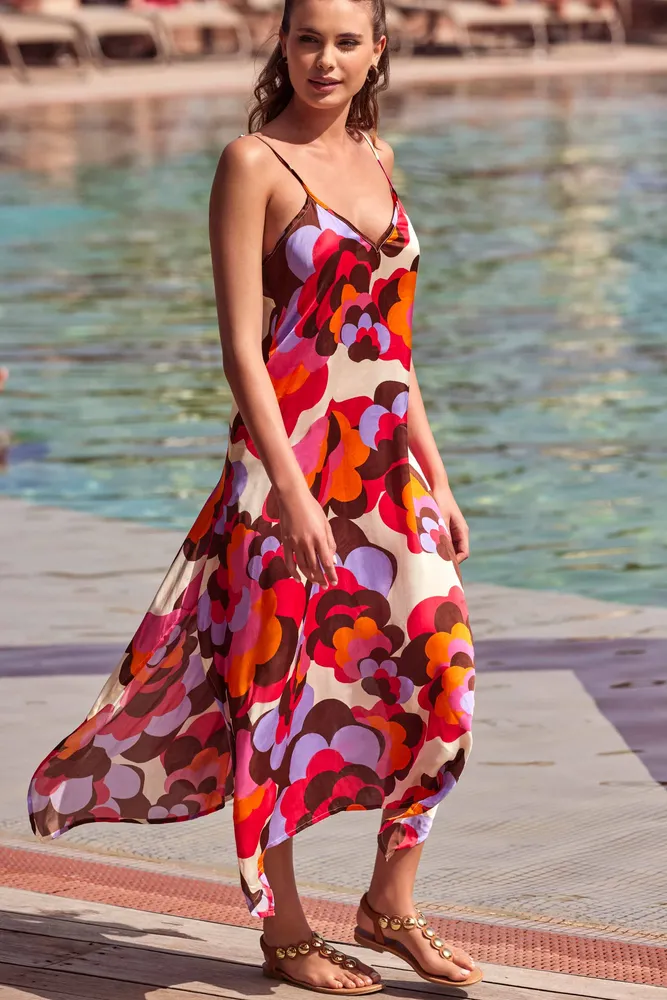 ДЪЛГА РОКЛЯ С ПРЕСКИ GEMMA