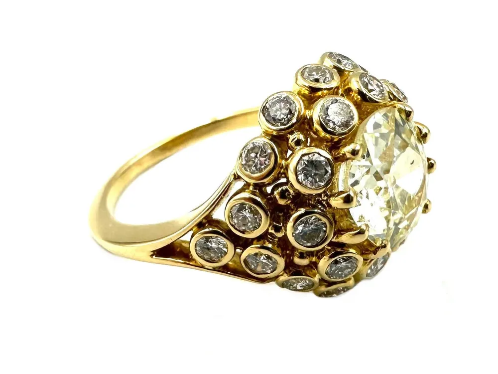 GILBERT ALBERT. Пръстен от 18K жълто злато с диаманти, включително 2,04ct