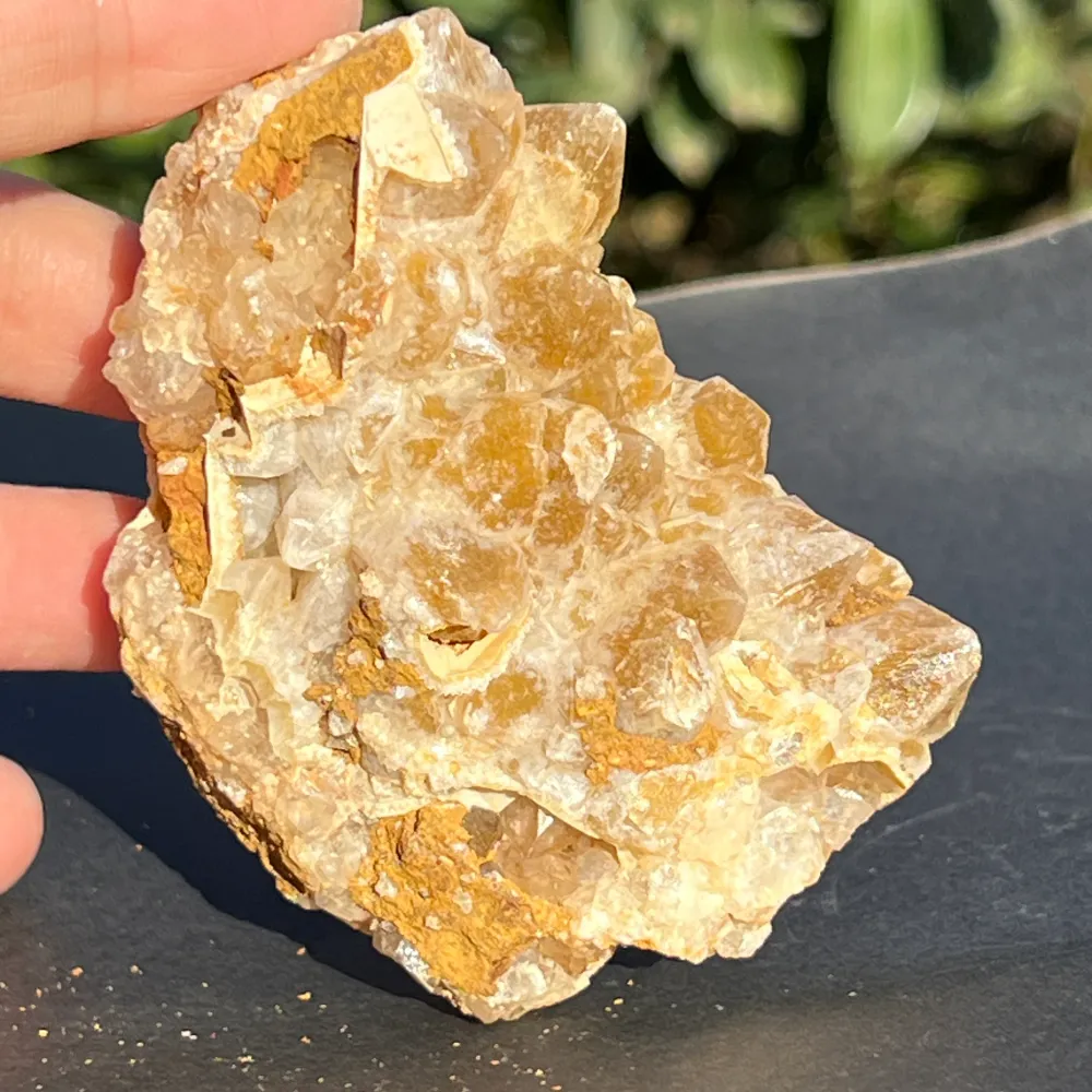 Клъстер лимонов кварц от Замбия, модел Golden Healer 36