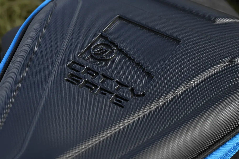 HARDCASE CATTY SAFE