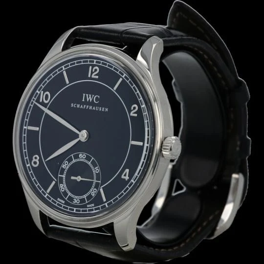 Португалски часовник IWC с ръчно навиване