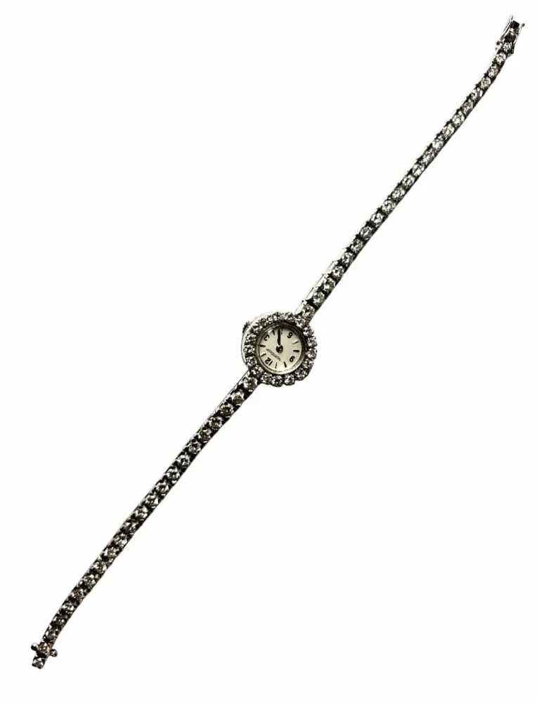 Jaeger-LeCoultre - Часовник с гривна от диаманти и бяло злато