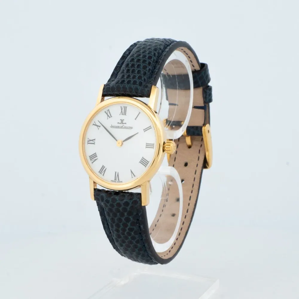 Jaeger-LeCoultre - Изключително тънък часовник от 18-каратово жълто злато, римски циферблат в цвят слонова кост