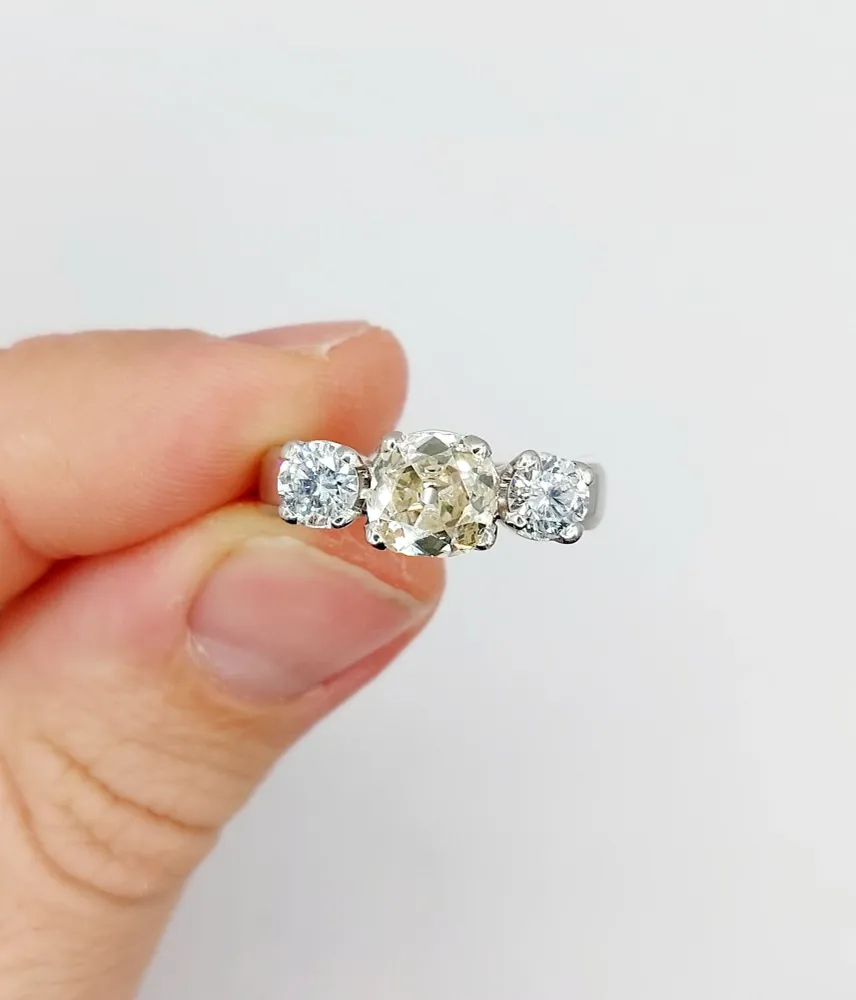 Пръстен jonc Art Deco от Платина и диаманти (1,30 ct + 0,90 ct)