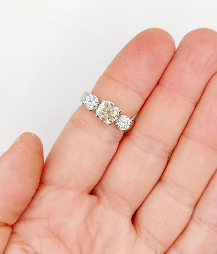 Пръстен jonc Art Deco от Платина и диаманти (1,30 ct + 0,90 ct)