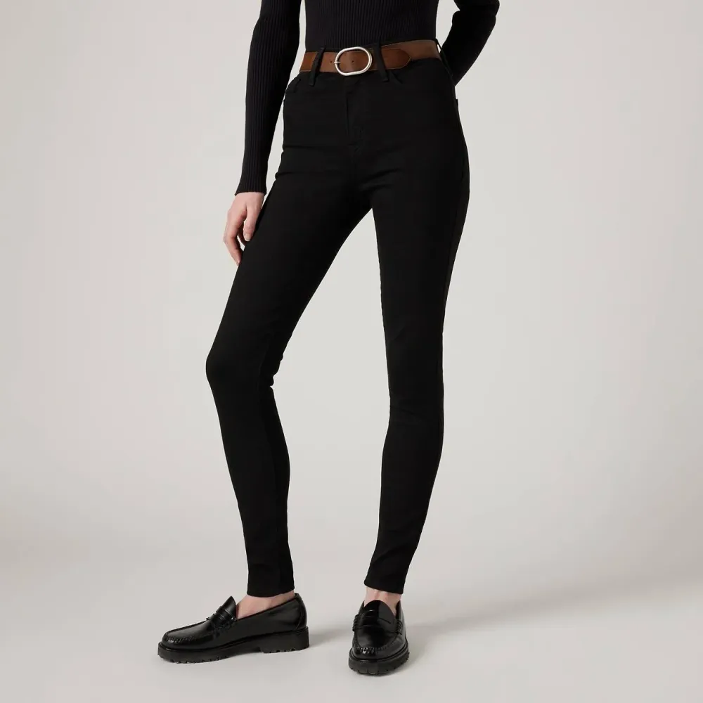 Levi's 720 Дамски тесни дънки с висока талия, черни