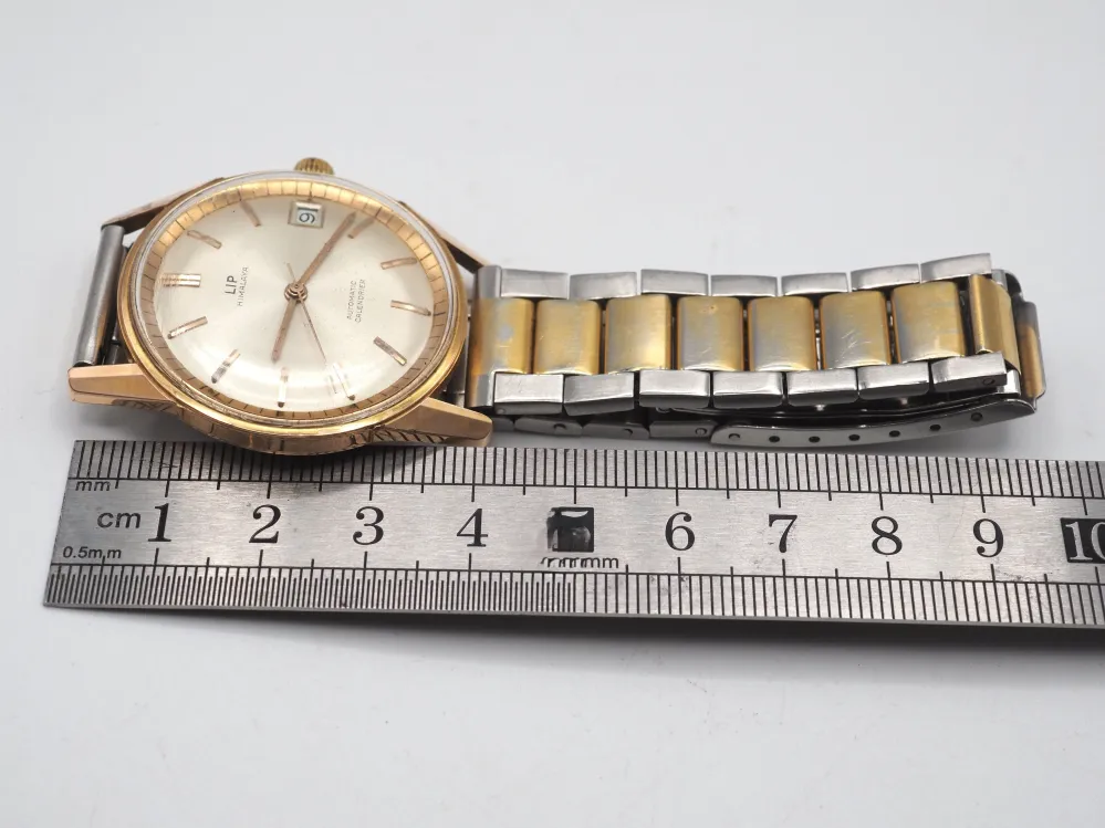 Lip Himalaya Watch