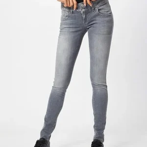 Дамски прилепнали дънки LTB Jeans Julita X