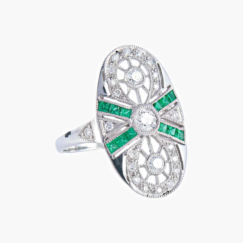 Диамантен пръстен Marquise Emerald