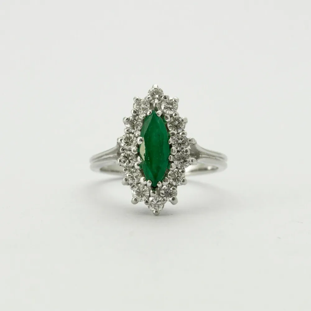 Пръстен с диамант Marquise Gold Emerald