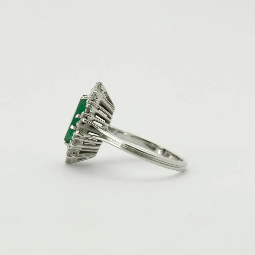 Пръстен с диамант Marquise Gold Emerald