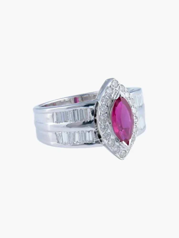 Пръстен с диамант Marquise Ruby