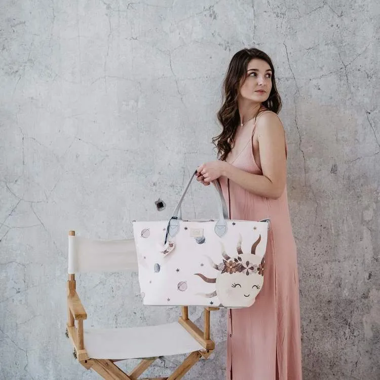 La Millou Mummy Bag Medium от Whatannawears Fly me to Moon Nude
