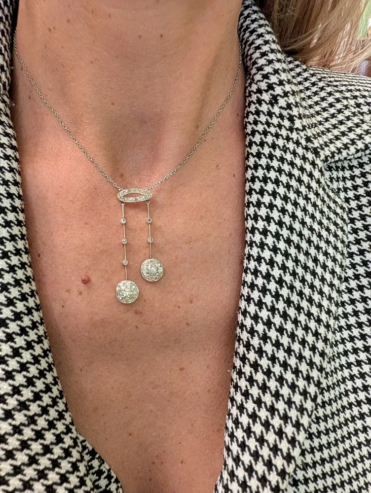 Колие negligé Art Deco от 18K злато и диаманти