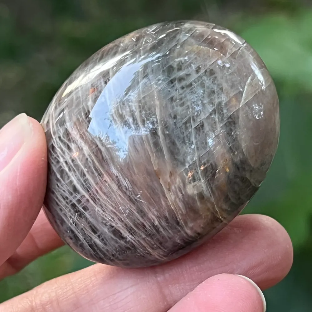 Palmstone от лунен камък сиво-салмонов | Модел 1
