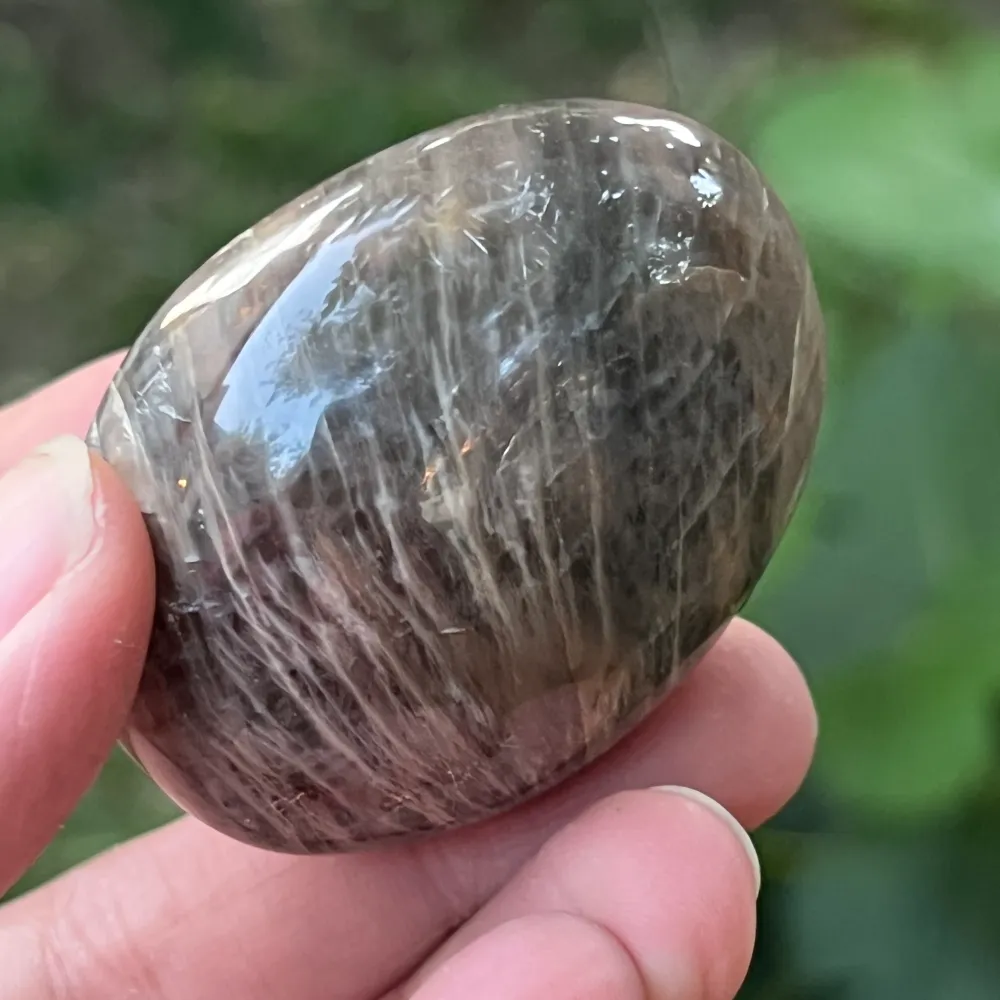 Palmstone от лунен камък сиво-салмонов | Модел 1
