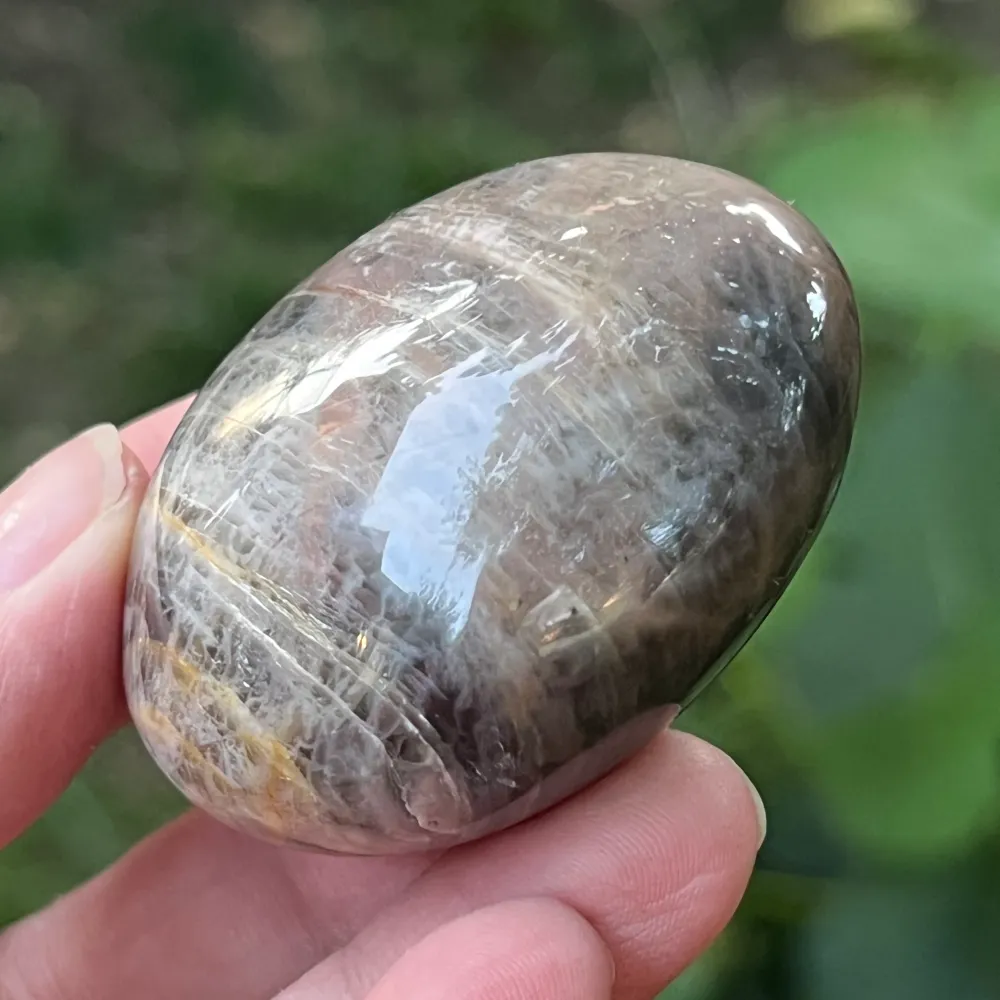 Palmstone от лунен камък сиво-салмонов | Модел 1