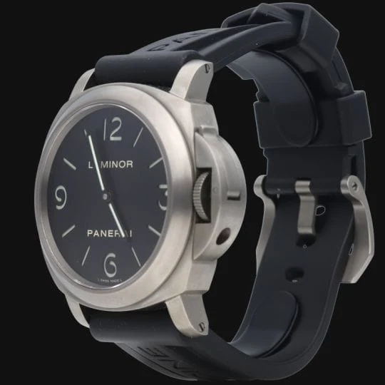Panerai Часовник Luminor Base