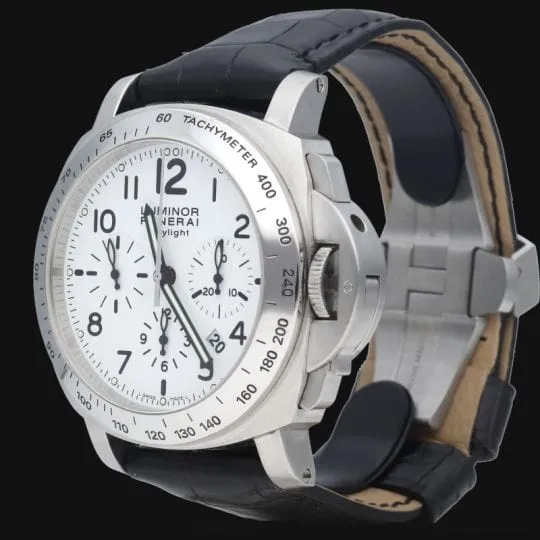 Дневен часовник Panerai Luminor Chrono
