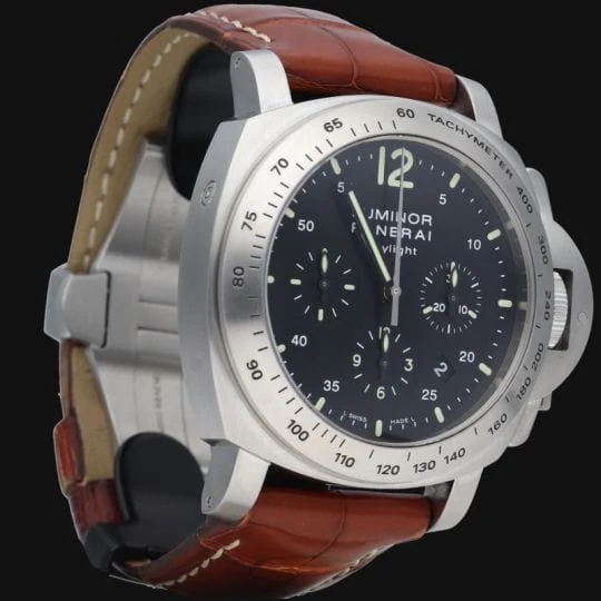 Хронограф Panerai Luminor Daylight