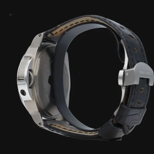 Часовник Panerai Luminor GMT
