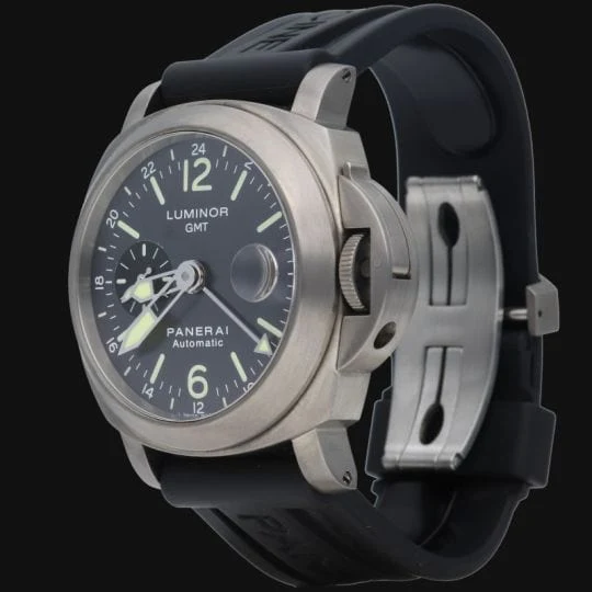 Часовник Panerai Luminor Gmt