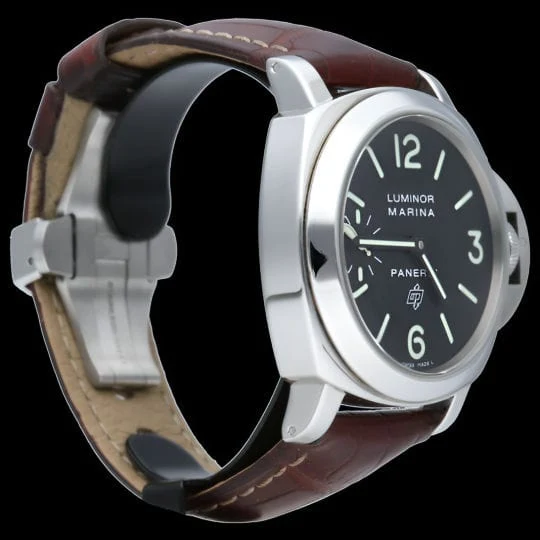Часовник Panerai Luminor Marina с лого