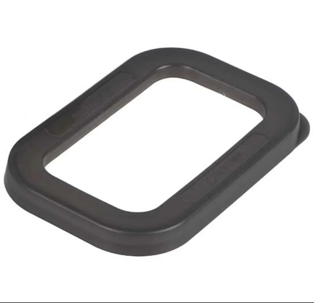 SKIRT LID