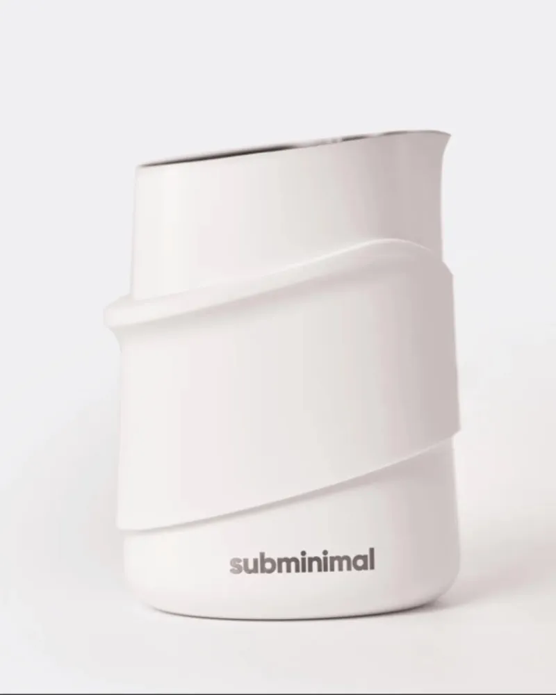 Каничка за мляко Subminimal FlowTip без дръжка 450 ml - Бяла