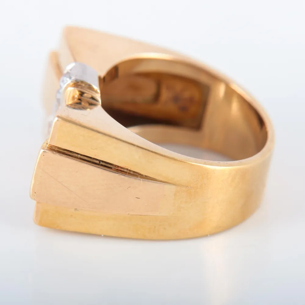 Пръстен Tank Модел Diamonds Knot от жълто злато