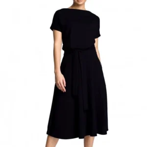 Be wear Еластична разкроена рокля средна дължина, черна